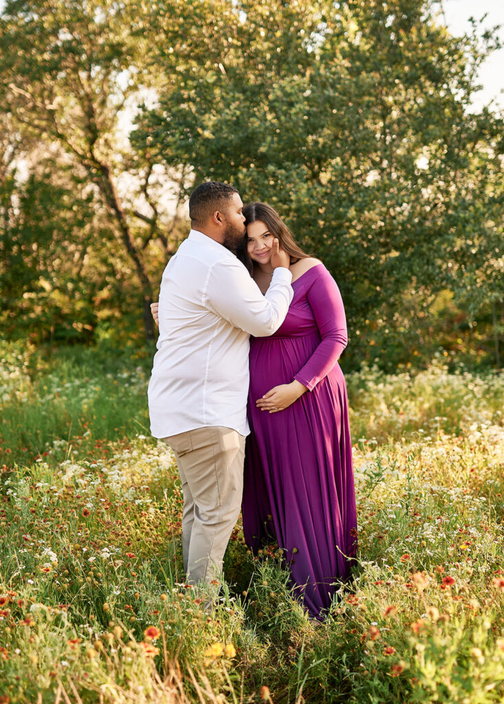 Dallas maternity photography in nature